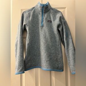 Medium Patagonia quarter zip
